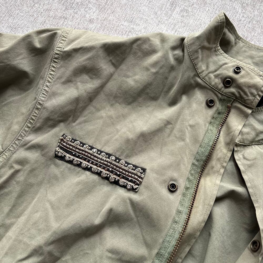 $468 Le Superbe Hotel California Anorak jacket in green with sequin back - Picture 4 of 9